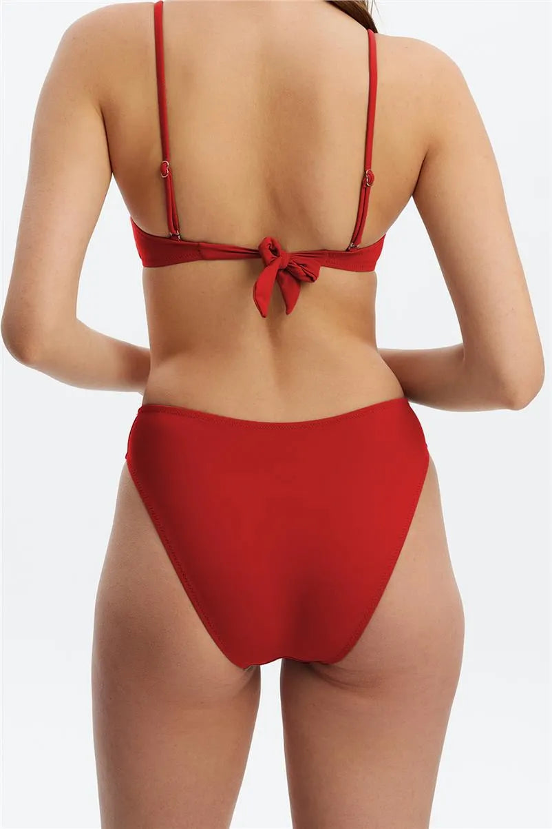 MM8507 İnce Kenarlı Bikini Altı - Kırmızı