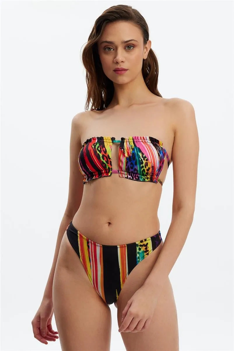 MM8533 String - Leopar