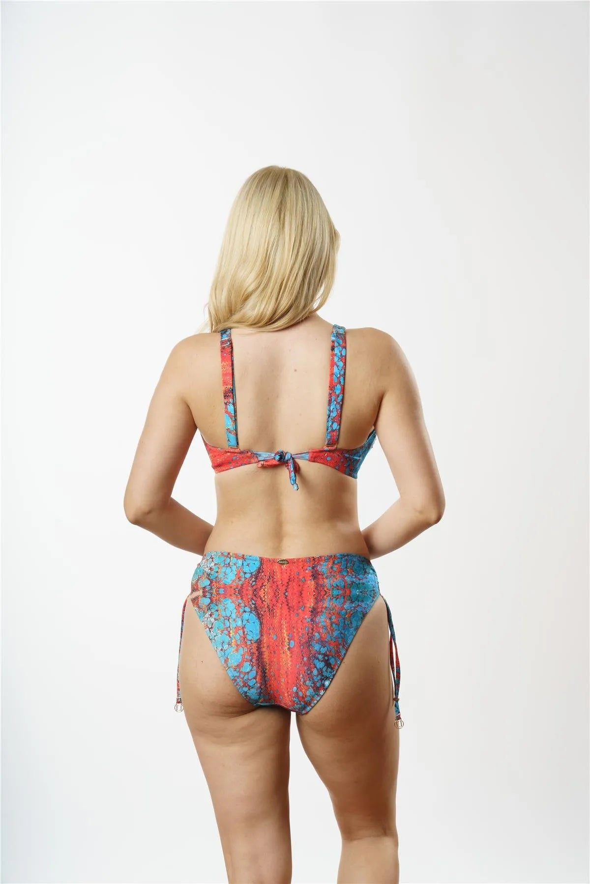 B1811 Taşlı Geniş Üçgen Bikini Takımı - Kırmızı