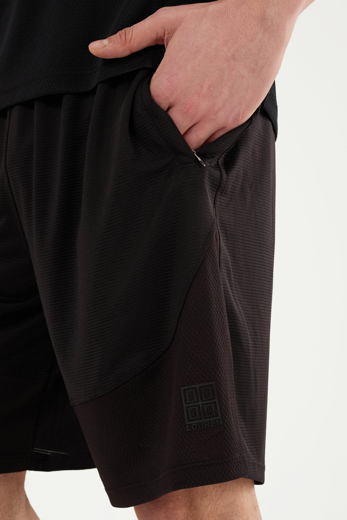 W858 Nefes Alan Şort