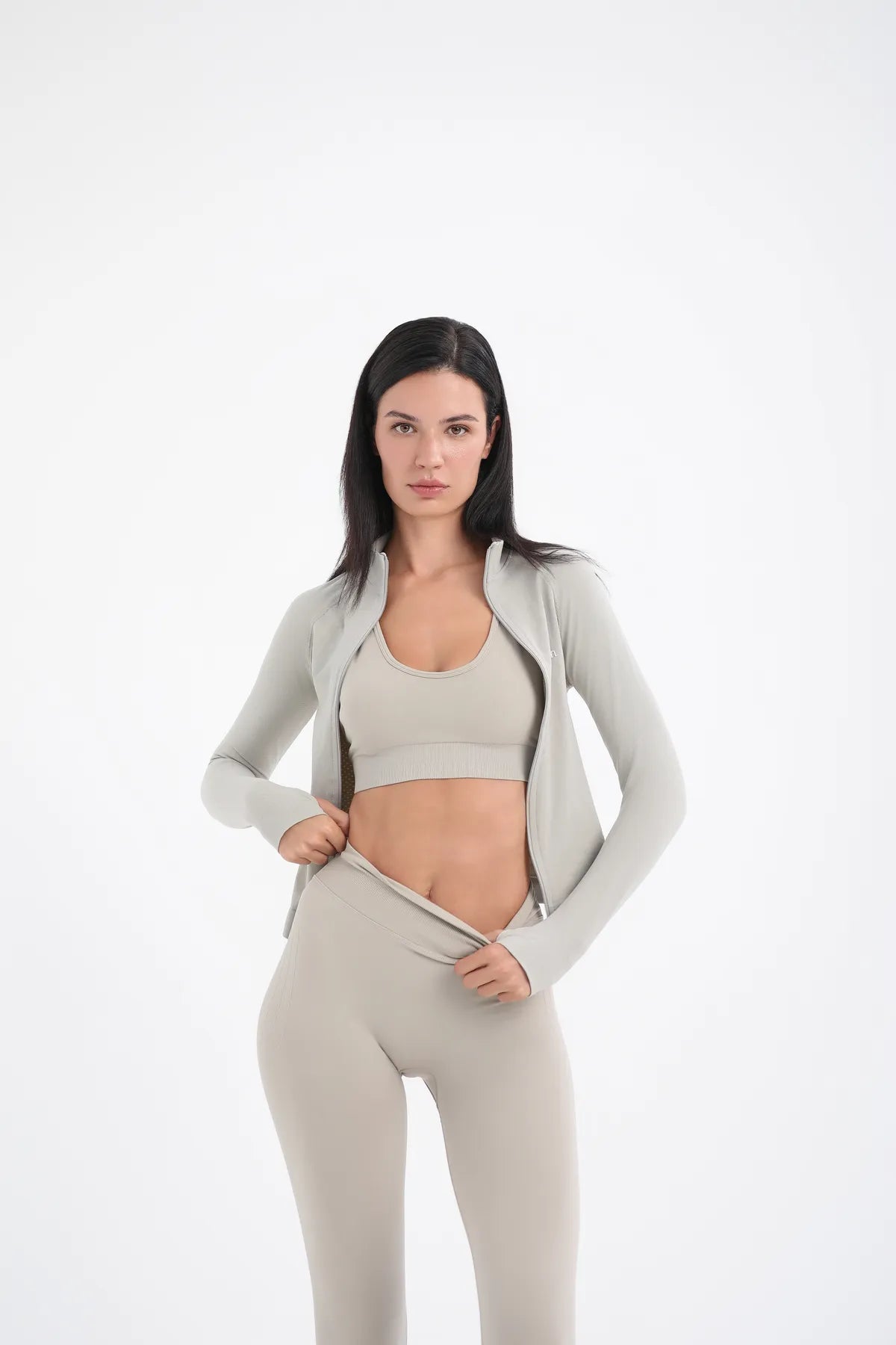 Fermuarlı Uzun Kollu Aktif Spor Üst - Ekru