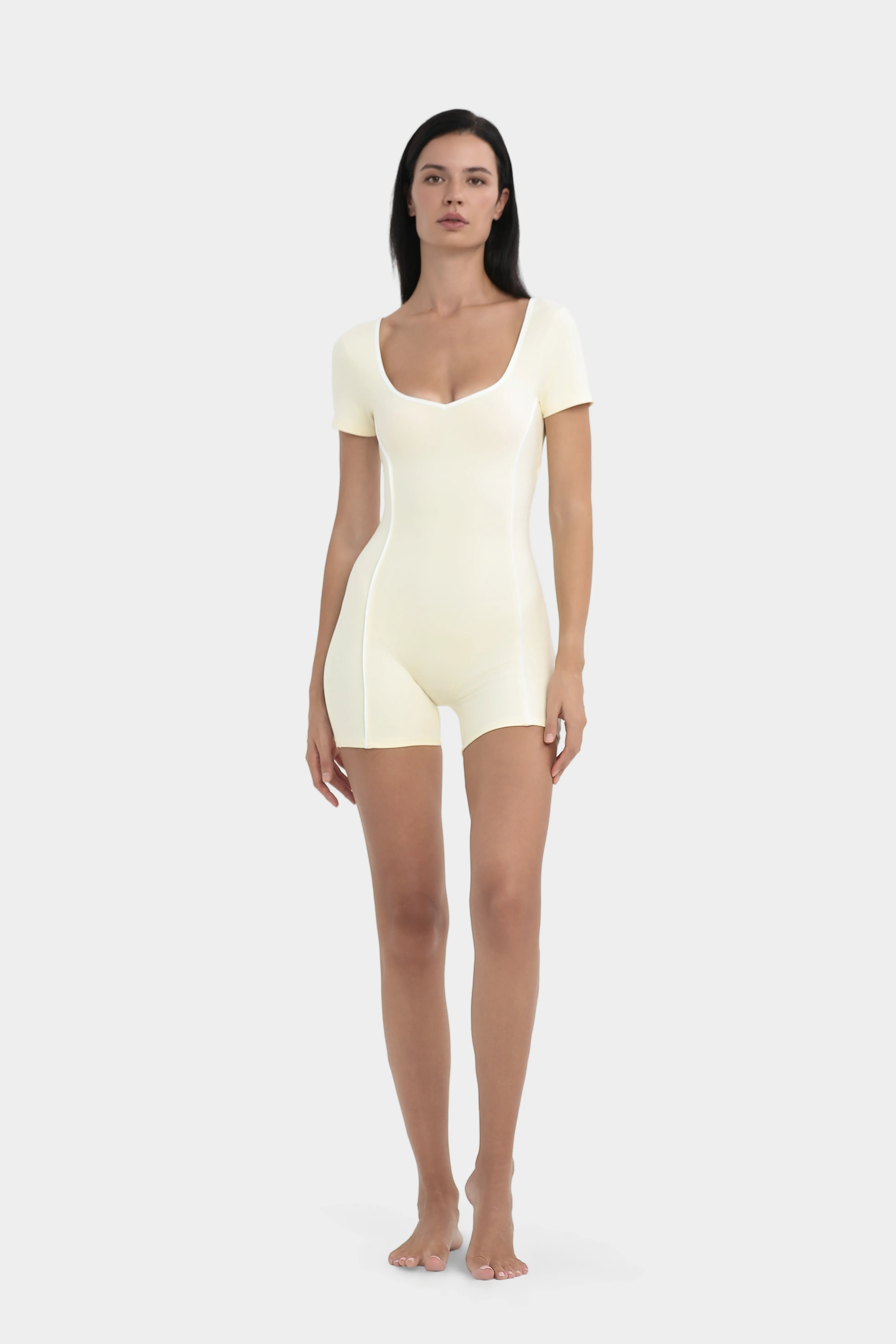 Kontrast Dikişli Kısa Spor Tulum - Sarı