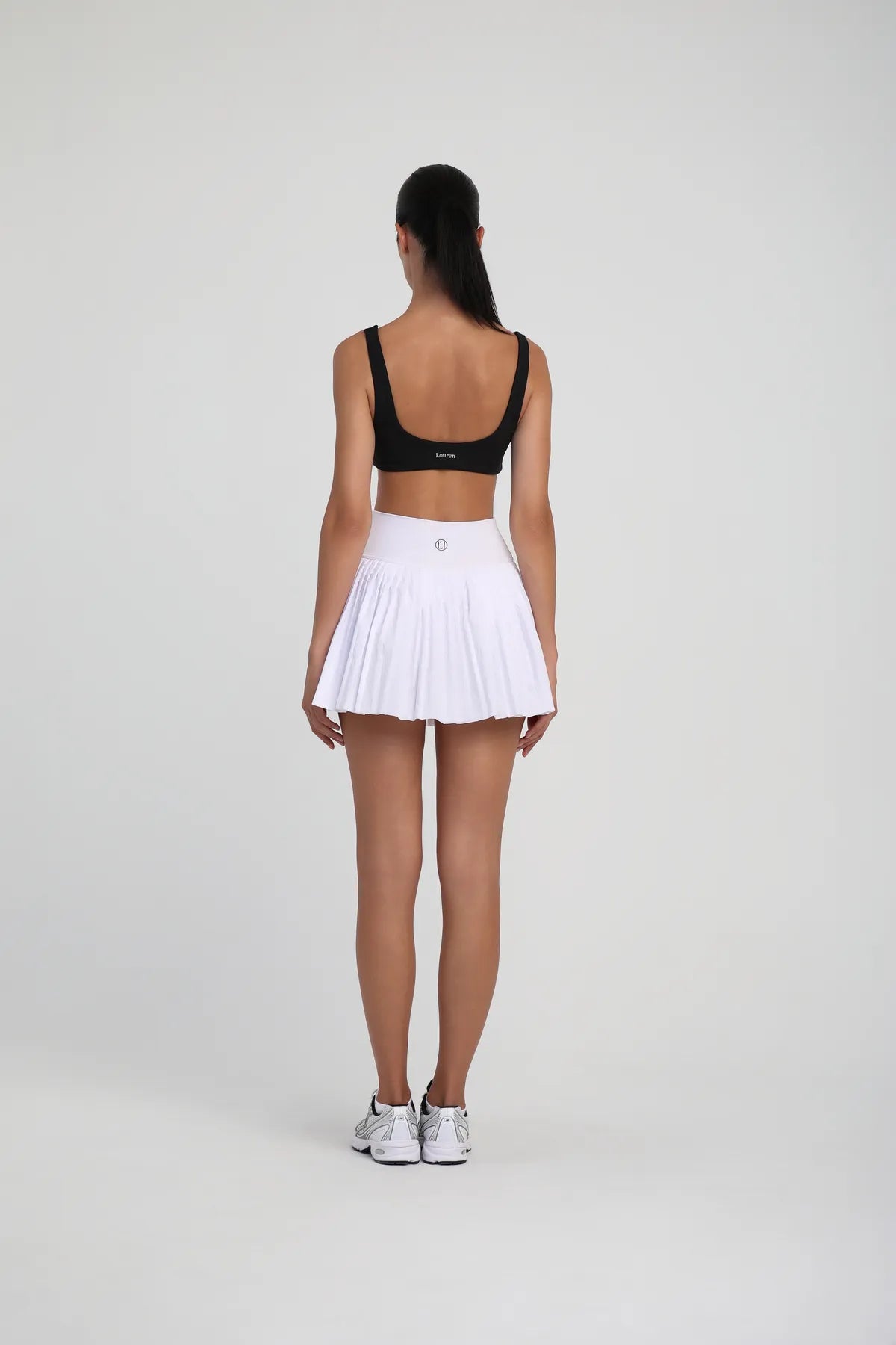 Göğüs Detaylı Kare Yaka Görünümlü Spor Bra - Siyah