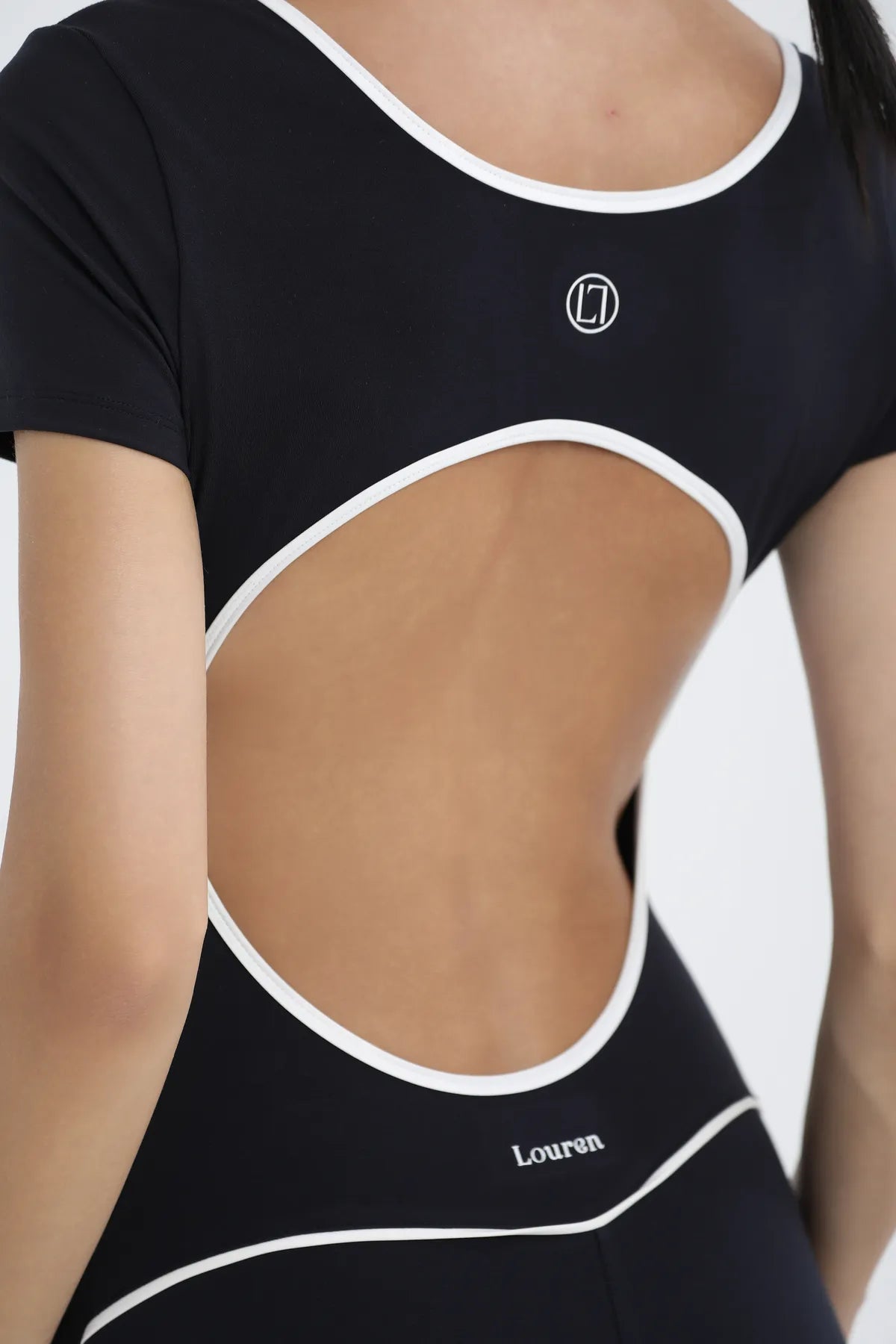 Beyaz Biyeli Sırt Dekolteli Uzun Tulum - Lacivert