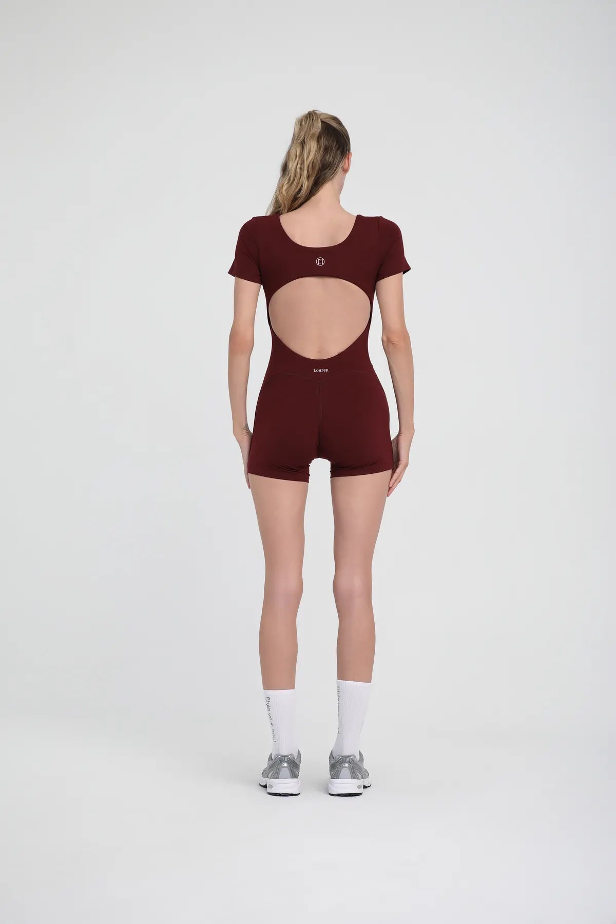 Sırt Dekolteli Kısa Kollu Spor Tulum - Bordo