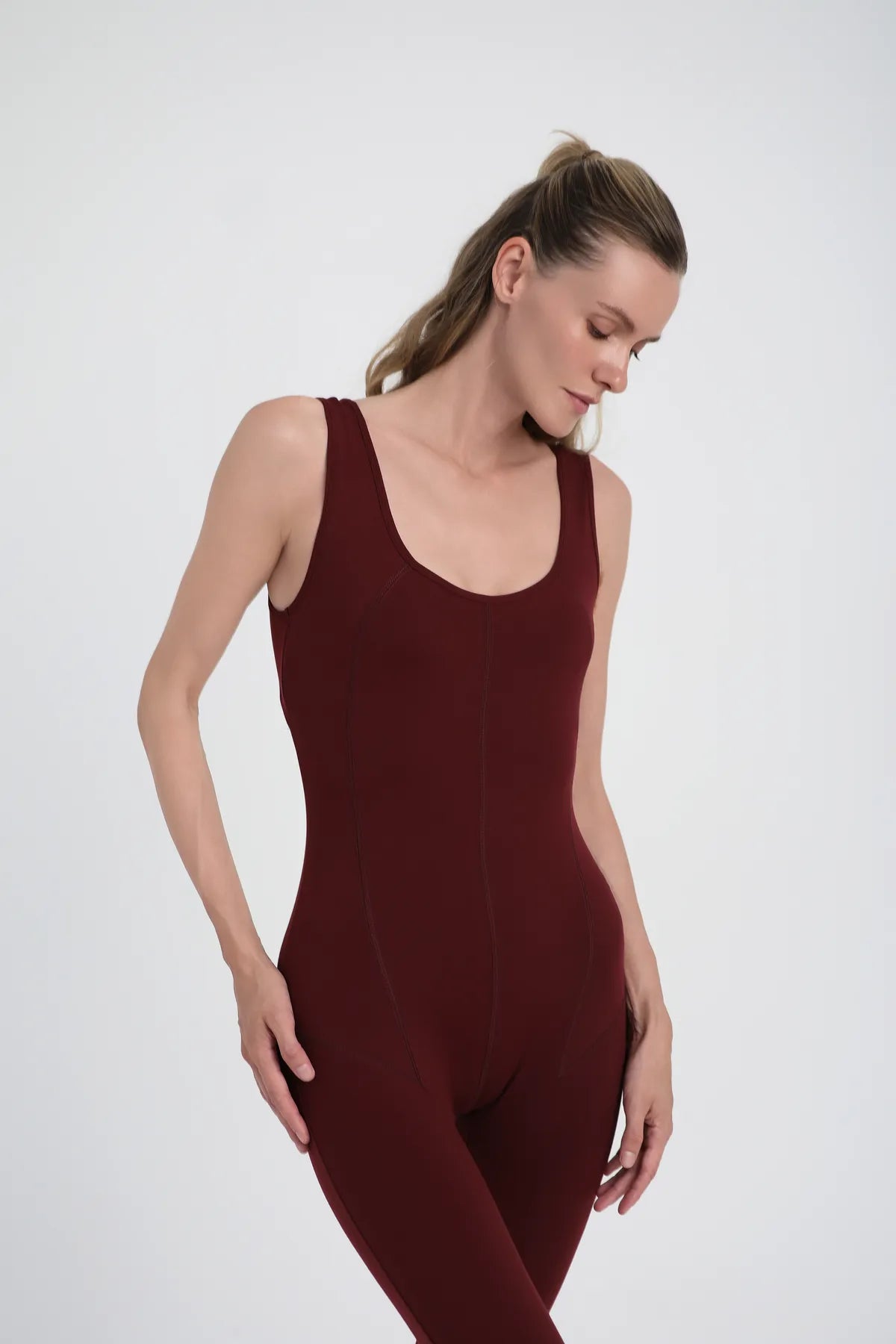 Kolsuz Uzun Spor Tulum - Bordo