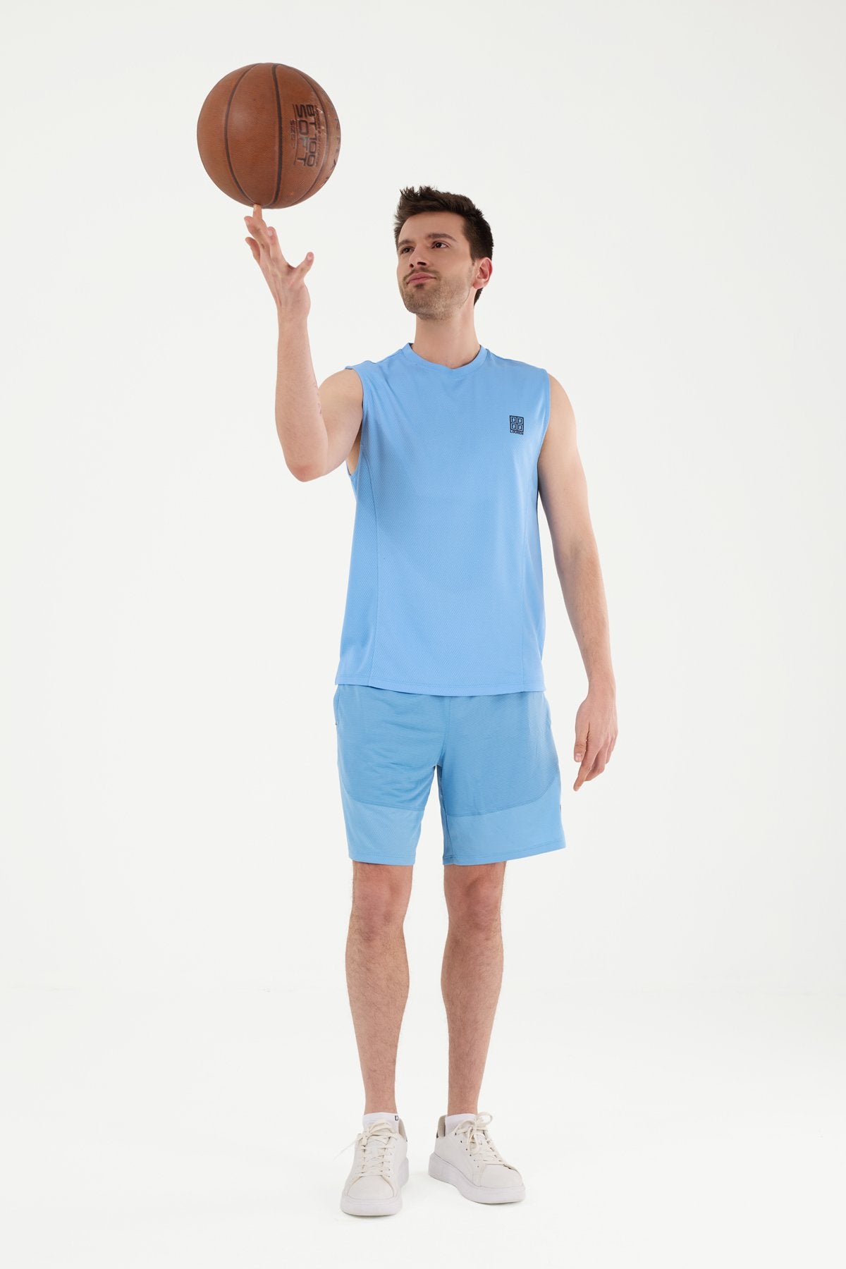 W858 Nefes Alan Şort