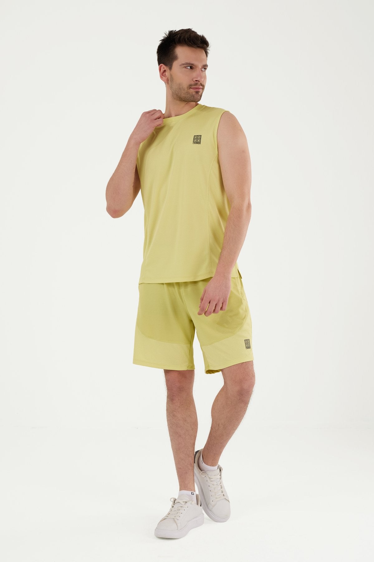 W858 Nefes Alan Şort