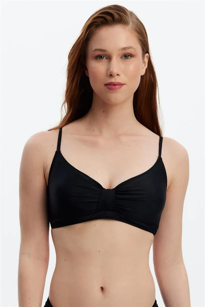 MM8503 Toparlayıcı Luplu Bikini Üst - Siyah