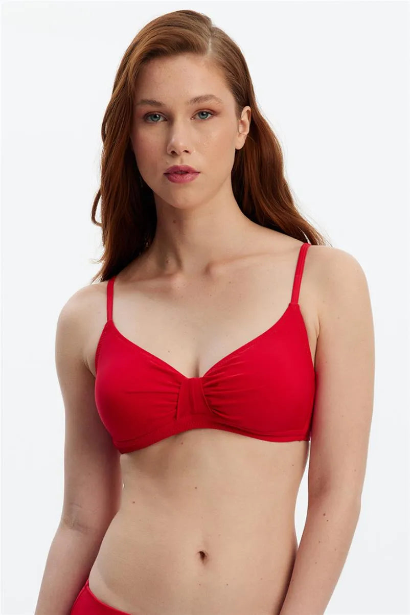 MM8503 Toparlayıcı Luplu Bikini Üst - Kırmızı