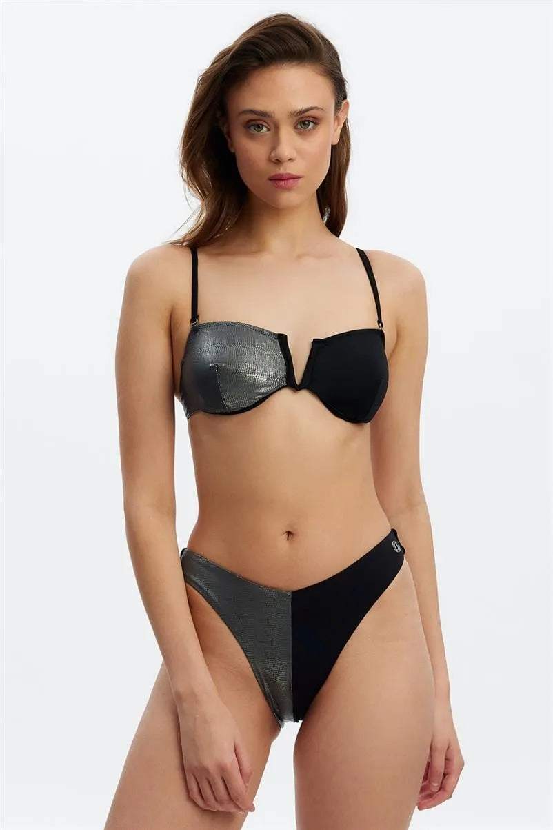 V Telli Zincir Detaylı Siyah Bikini Takımı