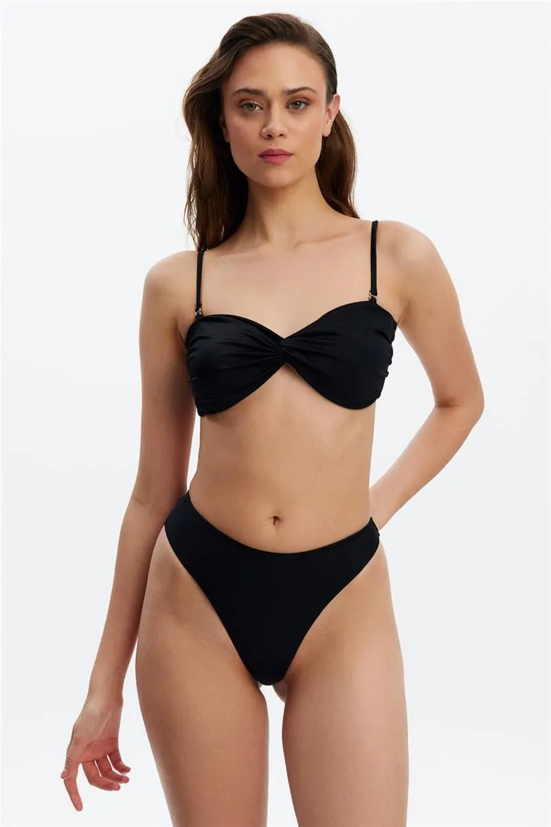 MM8533 String - Siyah