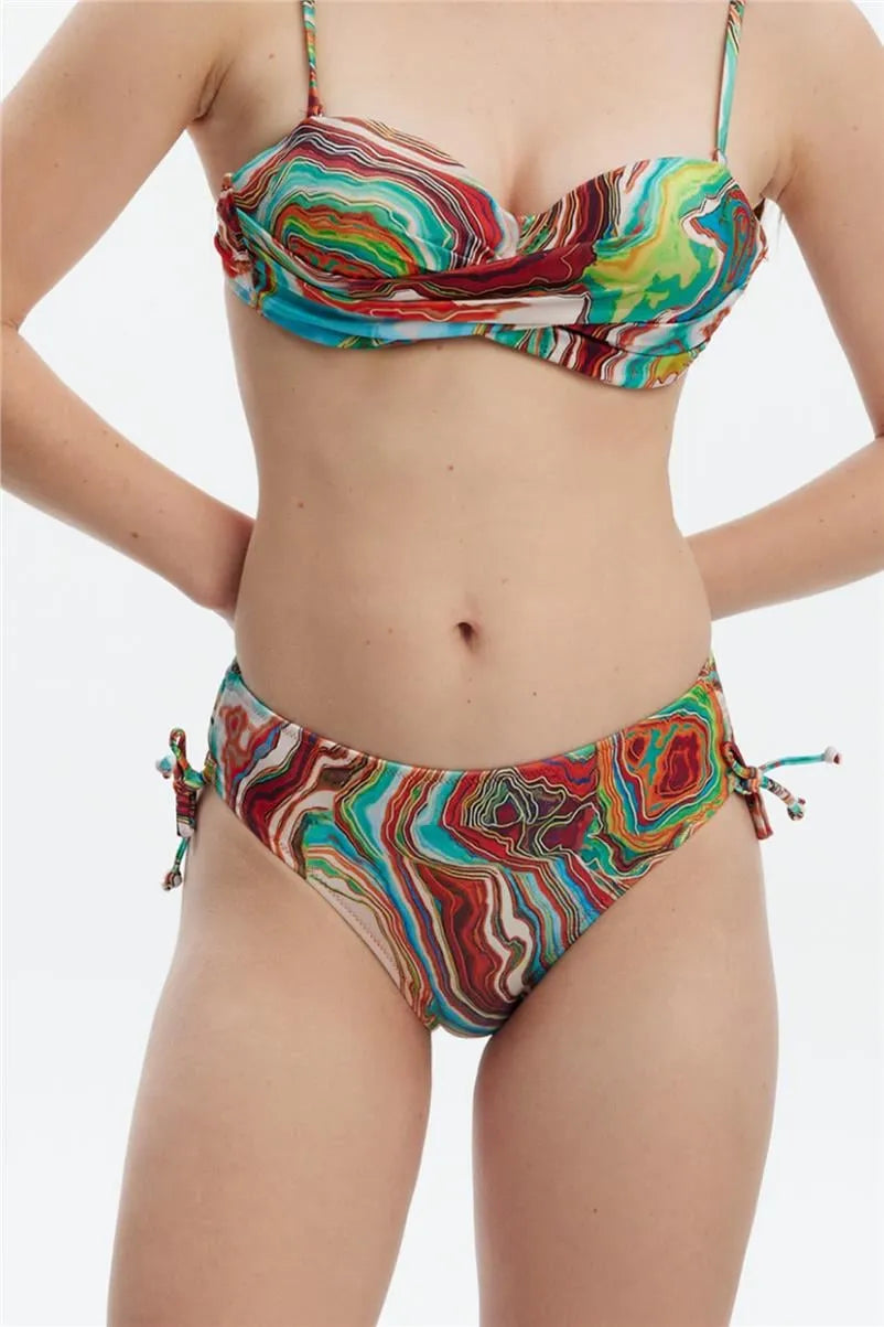 MM8509 Kenarı Tünelli Bikini Altı - Tarçın