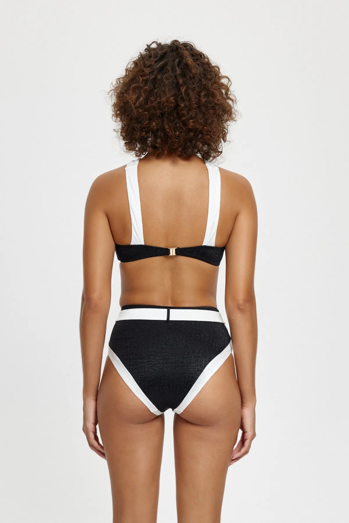 B11084 Çapraz Bantlı Bikini Takımı - Siyah