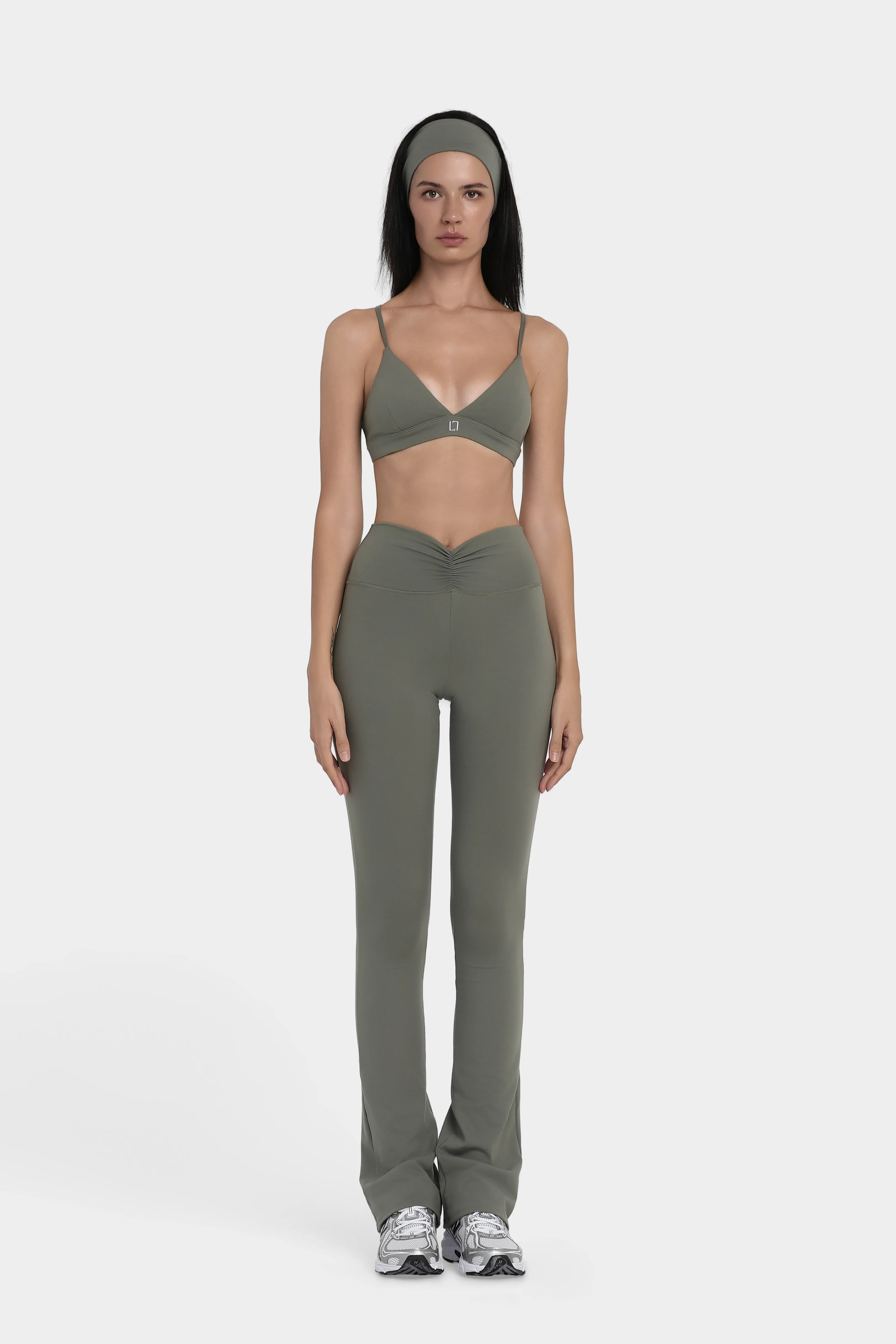 Üçgen Kesim İnce Askılı Spor Bra - Yeşil