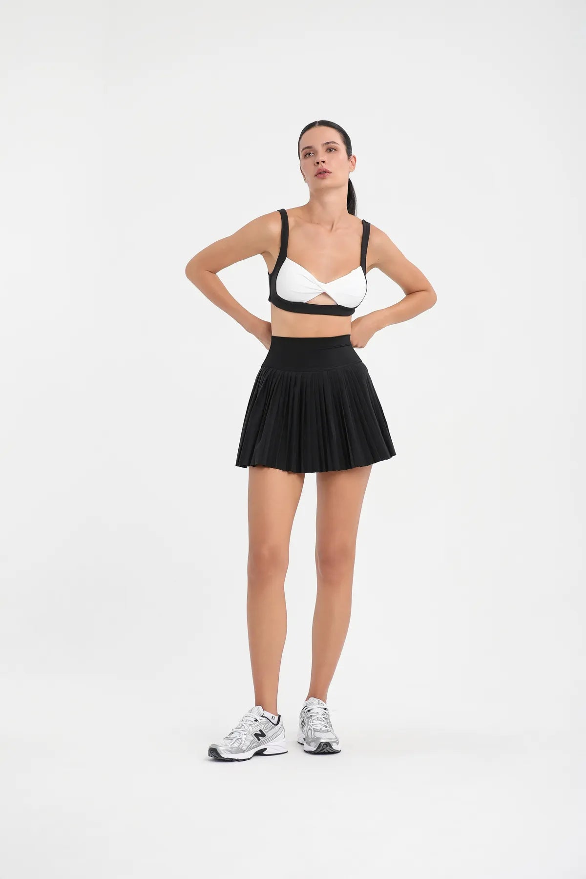 W573 Piliseli Tenis Eteği - Siyah